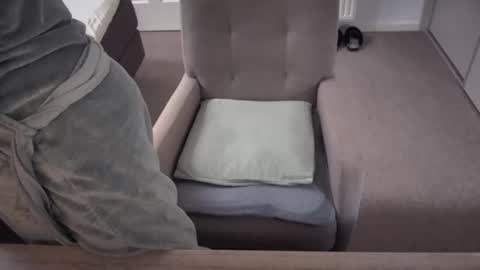 Ambertje040 online show from February 2025 07:48:02 AM