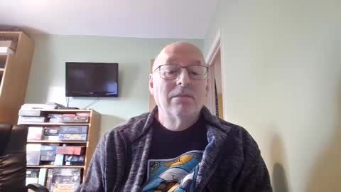 Snapshot of dutchunclejohn chatting on October 2025 11:55:01 AM DutchUncleJohn online show from October 2025 11:55:01 AM