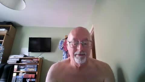 DutchUncleJohn online show from August 2026 10:40:02 AM