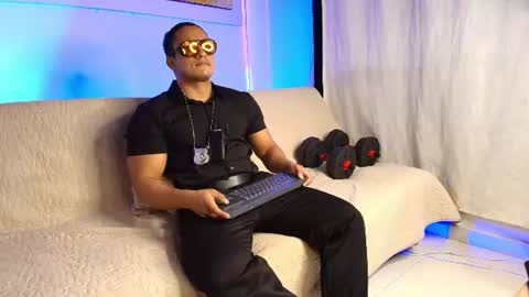 dwayne_esteven10 online show from August 2026 09:03:01 PM