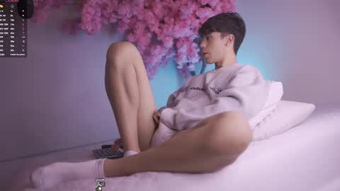 Snapshot of dwayne_xx chatting on February 2025 06:26:01 PM Dwayne xx online show from February 2025 06:26:01 PM