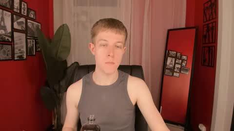 Snapshot of dylan_norton chatting on June 2026 10:17:02 AM Dylan online show from June 2026 10:17:02 AM