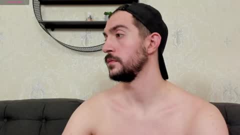 Dylan online show from April 2026 10:11:02 PM