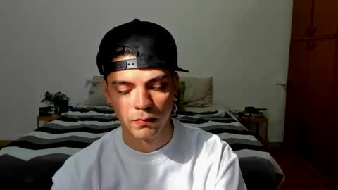 Snapshot of dylancruger chatting on May 2026 02:55:01 PM D Y L A N online show from May 2026 02:55:01 PM