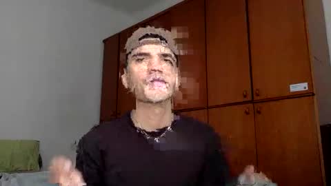 Snapshot of dylancruger chatting on June 2026 12:22:02 PM D Y L A N online show from June 2026 12:22:02 PM