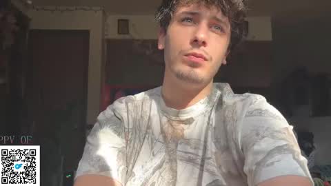 Dylan Daniel 7.8 online show from November 2025 07:19:02 PM