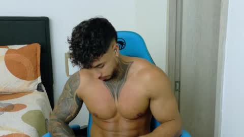 Snapshot of dylanrivera_ chatting on April 2026 01:48:01 AM Dylan Rivera online show from April 2026 01:48:01 AM