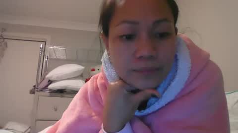 Snapshot of dylene1986 chatting on June 2026 08:13:02 AM dylene1986 online show from June 2026 08:13:02 AM