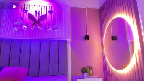 Juana online show from October 2025 11:11:01 AM