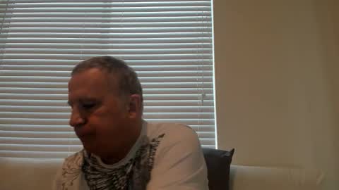Snapshot of e_rectiom chatting on November 2025 10:33:02 PM Mr Wonderful online show from November 2025 10:33:02 PM