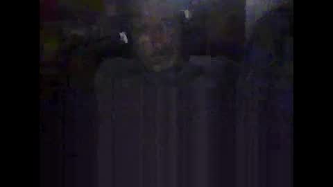 Snapshot of easye4015 chatting on December 2024 03:03:01 PM Easye online show from December 2024 03:03:01 PM