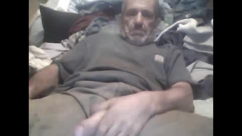 Snapshot of easye4015 chatting on September 2025 01:00:01 PM Easye online show from September 2025 01:00:01 PM