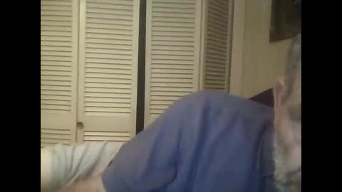 Snapshot of easye4015 chatting on October 2025 10:27:01 AM Easye online show from October 2025 10:27:01 AM