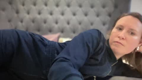 Snapshot of eatmypie69 chatting on January 2025 01:41:01 PM Nadia Ferreira  online show from January 2025 01:41:01 PM