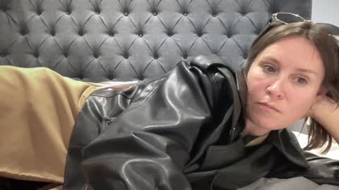 Snapshot of eatmypie69 chatting on October 2025 07:13:01 PM Nadia Ferreira  online show from October 2025 07:13:01 PM