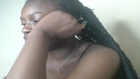 eatuupx online show from January 2025 01:11:01 AM