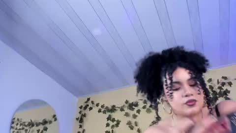 Snapshot of ebonnyrosee chatting on August 2026 08:08:01 PM Sol online show from August 2026 08:08:01 PM