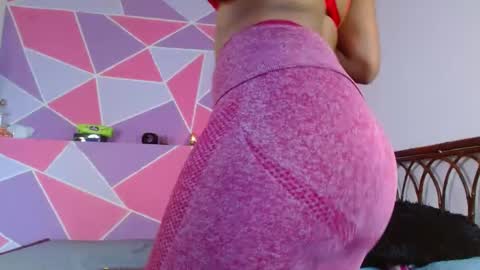 Snapshot of ebony_alika chatting on February 2025 04:51:01 PM Alika Ashanti online show from February 2025 04:51:01 PM