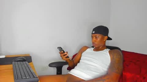 Snapshot of ebony_brandons chatting on February 2025 11:48:01 PM Brandon online show from February 2025 11:48:01 PM