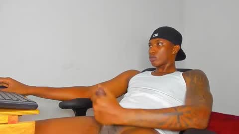 Snapshot of ebony_brandons chatting on February 2025 02:39:01 AM Brandon online show from February 2025 02:39:01 AM