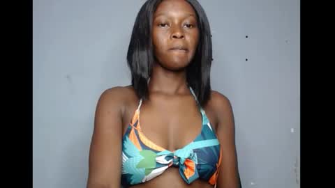 Snapshot of ebony_dark_melaninqueen chatting on September 2025 09:22:02 AM vicky online show from September 2025 09:22:02 AM