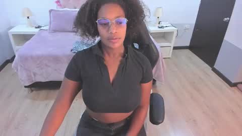 Snapshot of ebony_fantasy2 chatting on October 2025 12:15:02 PM ebony_fantasy2 online show from October 2025 12:15:02 PM