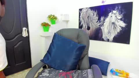 Snapshot of ebony_katterin chatting on February 2025 02:50:02 PM ebony_katterin online show from February 2025 02:50:02 PM
