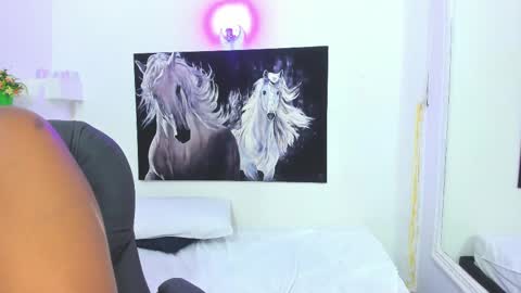 Snapshot of ebony_katterin chatting on February 2025 10:21:02 PM ebony_katterin online show from February 2025 10:21:02 PM