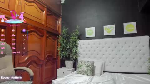 ebony_katterin online show from November 2025 11:10:01 AM