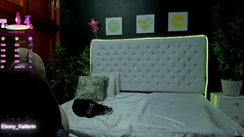 ebony_katterin online show from February 2026 11:03:02 AM