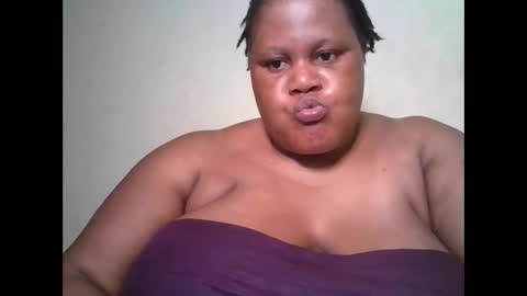 Snapshot of ebony_magixs chatting on September 2025 01:38:02 AM ebony_magixs online show from September 2025 01:38:02 AM