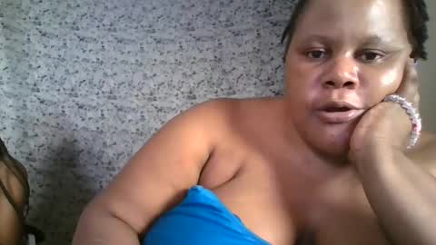 Snapshot of ebony_magixs chatting on September 2025 11:37:01 PM ebony_magixs online show from September 2025 11:37:01 PM