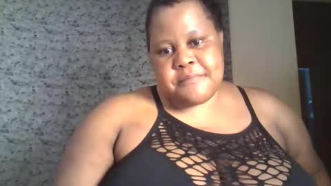 Snapshot of ebony_magixs chatting on September 2025 09:27:01 PM ebony_magixs online show from September 2025 09:27:01 PM
