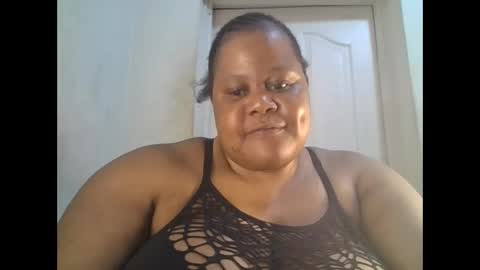 Snapshot of ebony_magixs chatting on September 2025 01:43:01 AM ebony_magixs online show from September 2025 01:43:01 AM