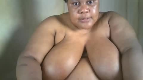 Snapshot of ebony_magixs chatting on October 2025 07:31:01 PM ebony_magixs online show from October 2025 07:31:01 PM