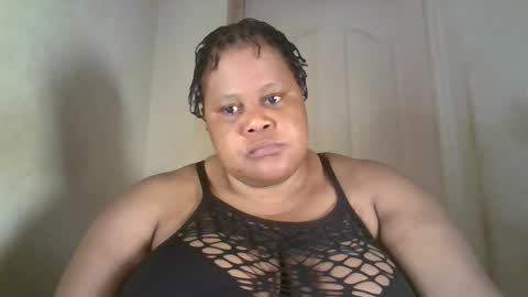 Snapshot of ebony_magixs chatting on October 2025 02:52:01 AM ebony_magixs online show from October 2025 02:52:01 AM
