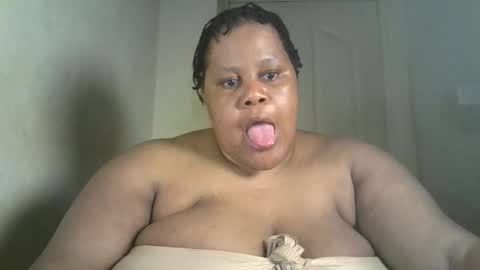 Snapshot of ebony_magixs chatting on October 2025 02:25:01 PM ebony_magixs online show from October 2025 02:25:01 PM