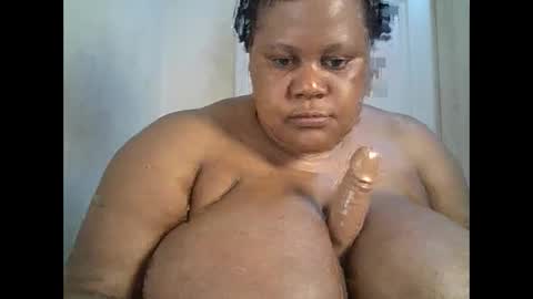 Snapshot of ebony_magixs chatting on October 2025 06:00:01 AM ebony_magixs online show from October 2025 06:00:01 AM