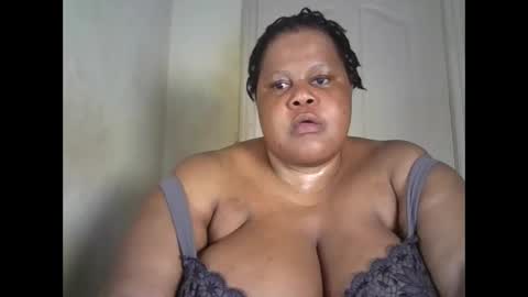 Snapshot of ebony_magixs chatting on October 2025 03:07:01 AM ebony_magixs online show from October 2025 03:07:01 AM
