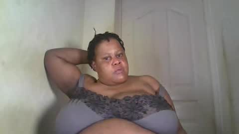 Snapshot of ebony_magixs chatting on October 2025 03:20:02 AM ebony_magixs online show from October 2025 03:20:02 AM