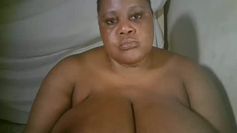 ebony_magixs online show from April 2026 06:21:01 PM