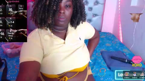 LINA  online show from October 2025 03:31:02 AM