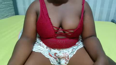 Snapshot of ebony_sabrina chatting on May 2026 06:39:01 PM Sabrina online show from May 2026 06:39:01 PM