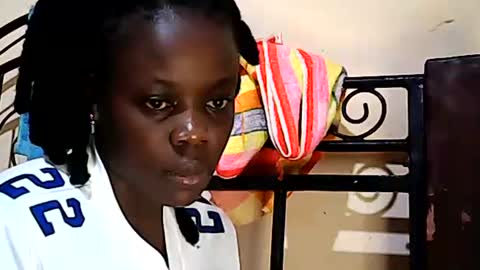 ebony_vellyn20 online show from February 2026 09:08:01 PM