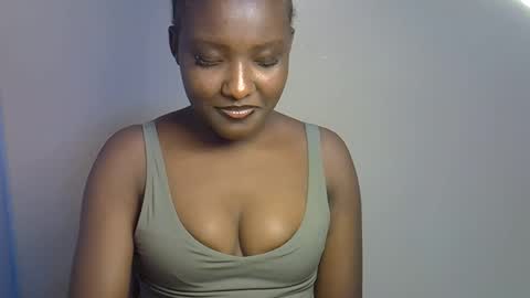 Snapshot of ebonybarbieee chatting on April 2026 07:16:02 PM Barbie online show from April 2026 07:16:02 PM