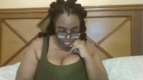 ebonybigtitqueen0 online show from January 2026 10:26:01 PM