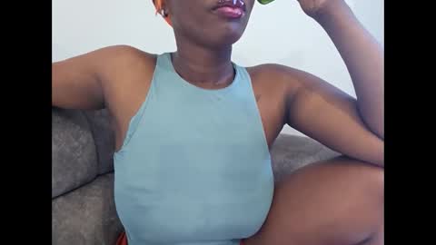 Ebony Melanie online show from September 2025 10:20:02 AM