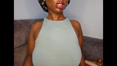 Ebony Melanie online show from November 2025 12:19:01 AM