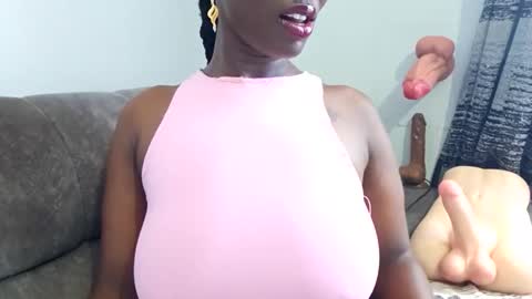 Ebony Melanie online show from January 2026 11:26:01 AM