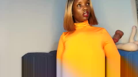 Ebony Melanie online show from April 2026 09:45:01 PM